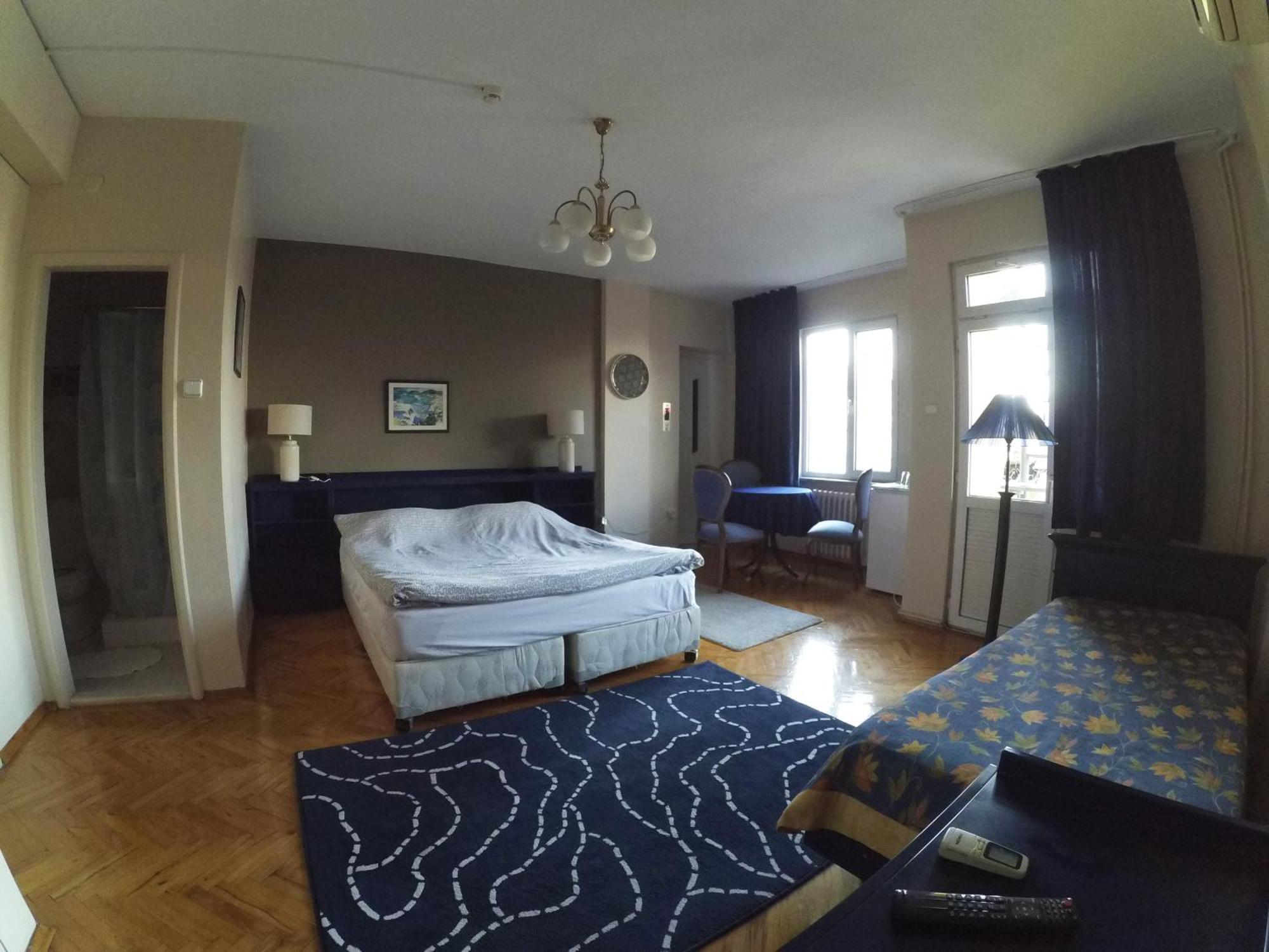 Berk Guest House - Grandma'S House Стамбул Номер фото