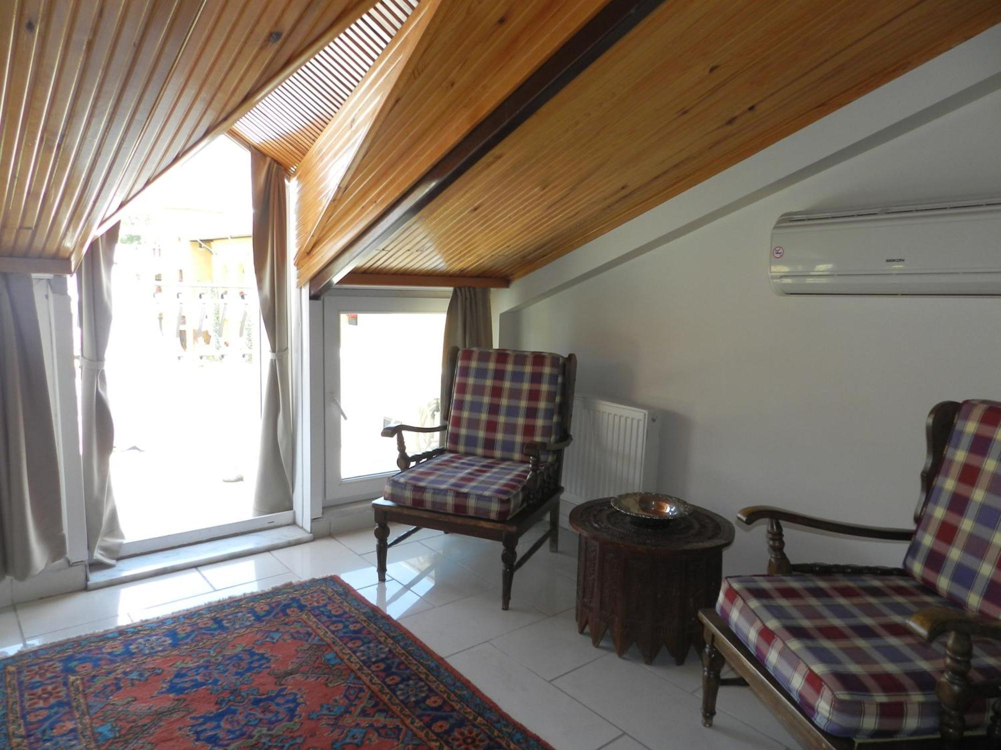 Berk Guest House - Grandma'S House Стамбул Номер фото