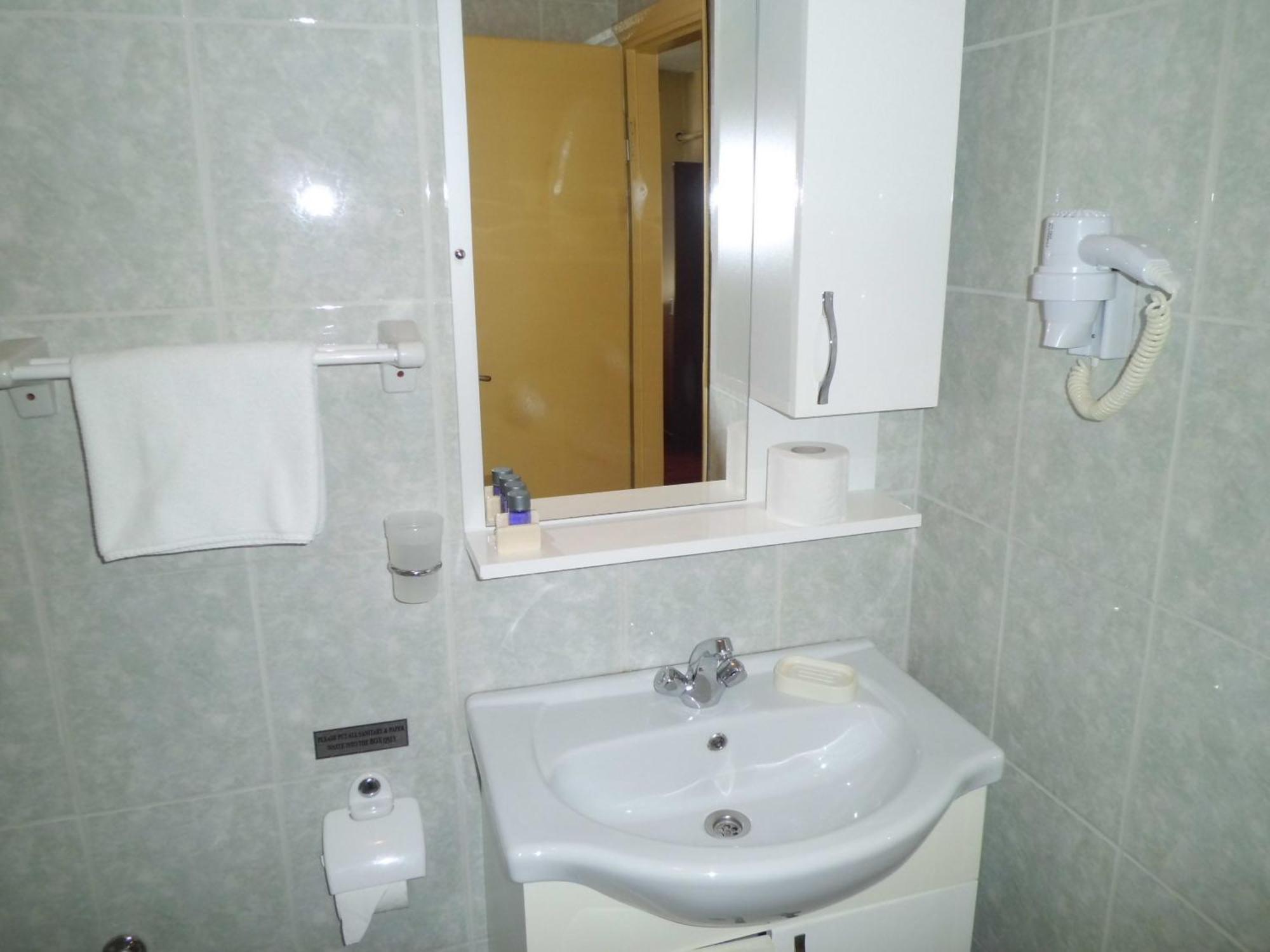 Berk Guest House - Grandma'S House Стамбул Номер фото